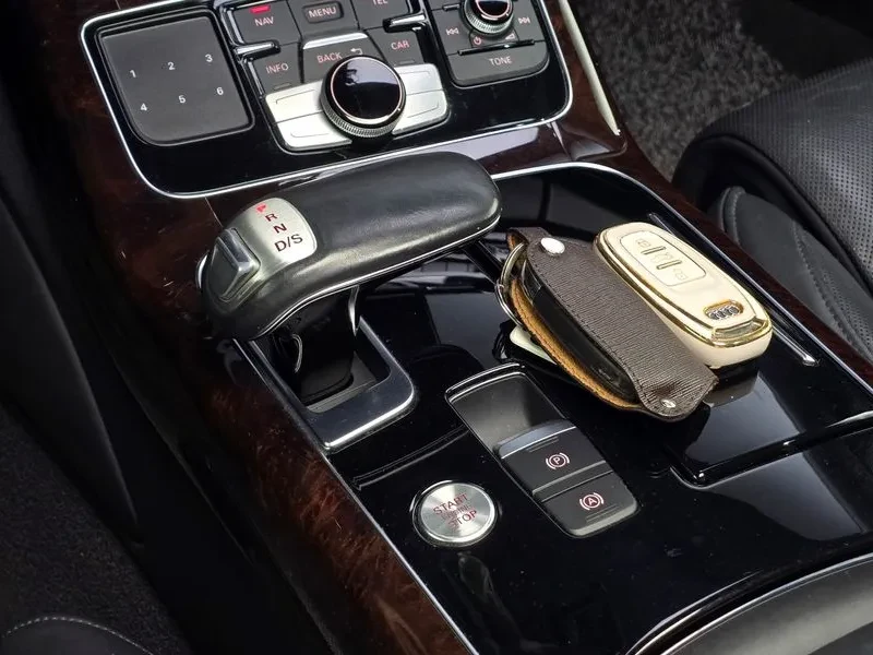 Audi A8  - изображение 9