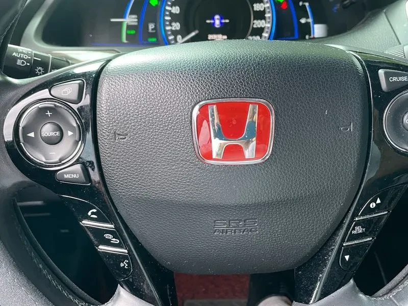 Honda Accord 2.0 Hybrid 9Th Generation, снимка 11 - Автомобили и джипове - 56119092