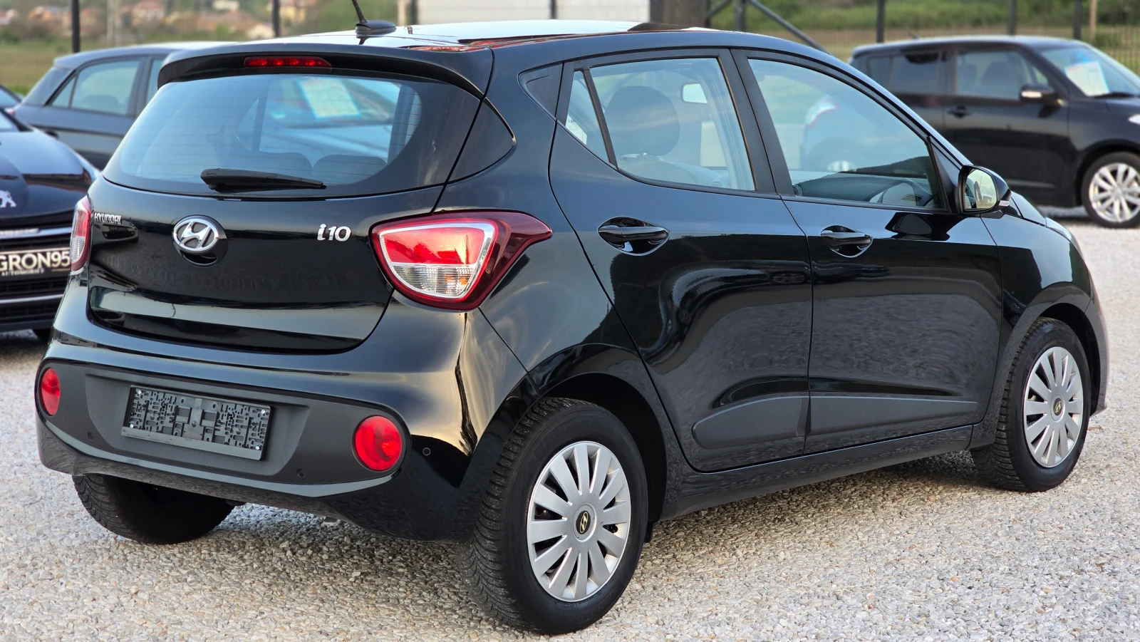 Hyundai I10 1.2i * Perfect*  - изображение 6