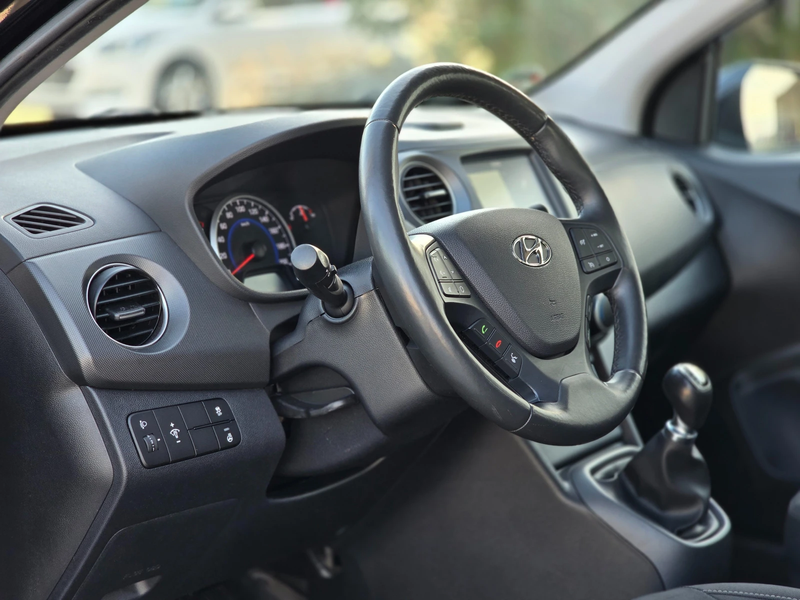 Hyundai I10 1.2i * Perfect*  - изображение 7