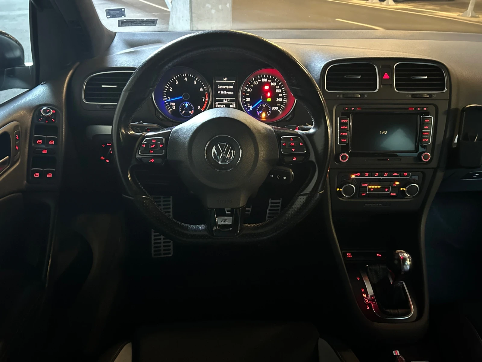 VW Golf R - изображение 5