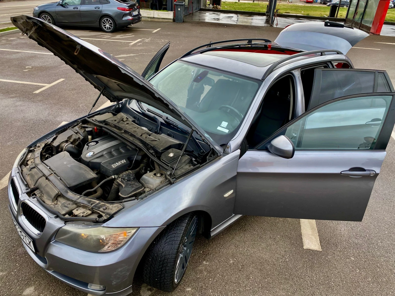 BMW 318 Е91 - изображение 8
