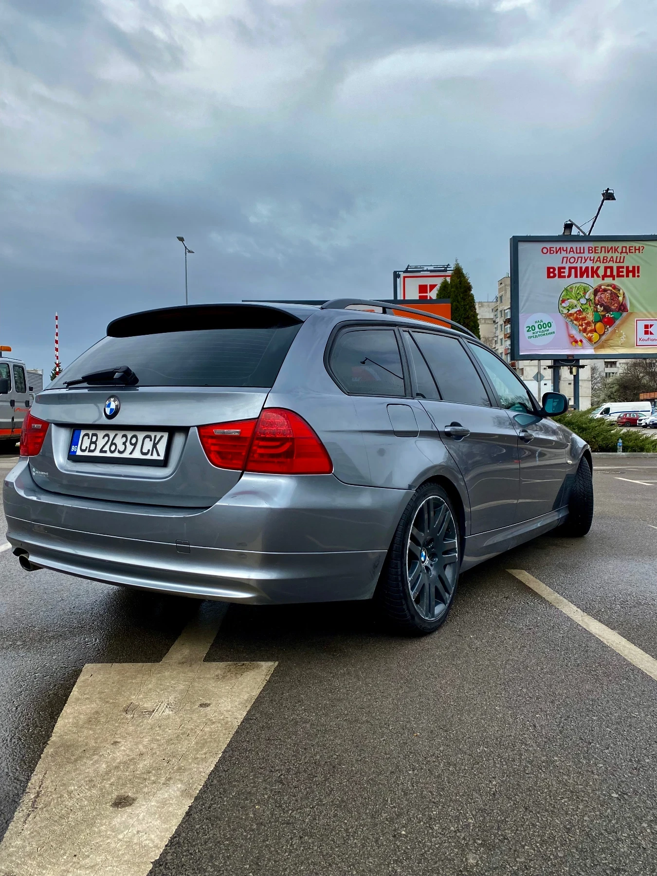 BMW 318 Е91 - изображение 5