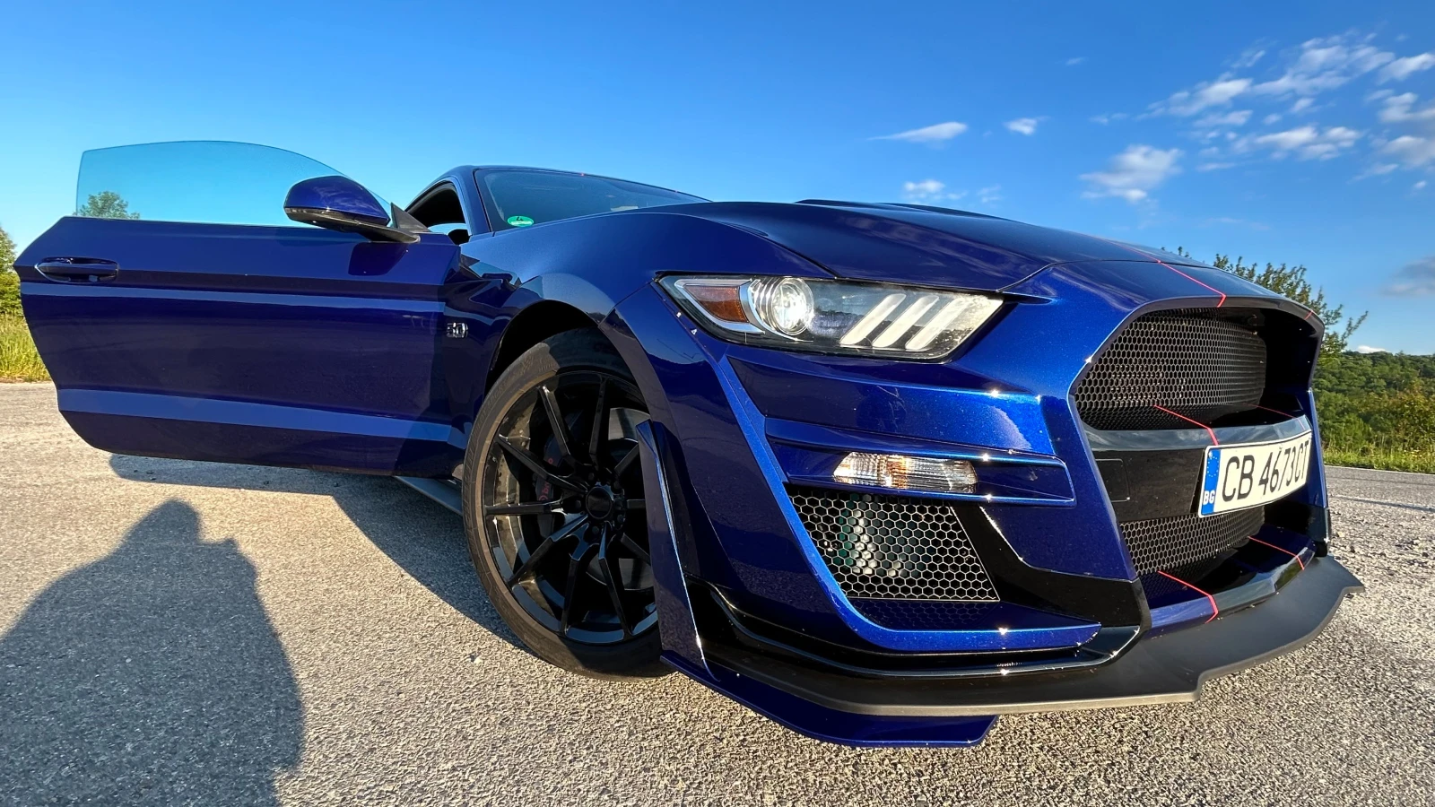 Ford Mustang GT Premium - изображение 7