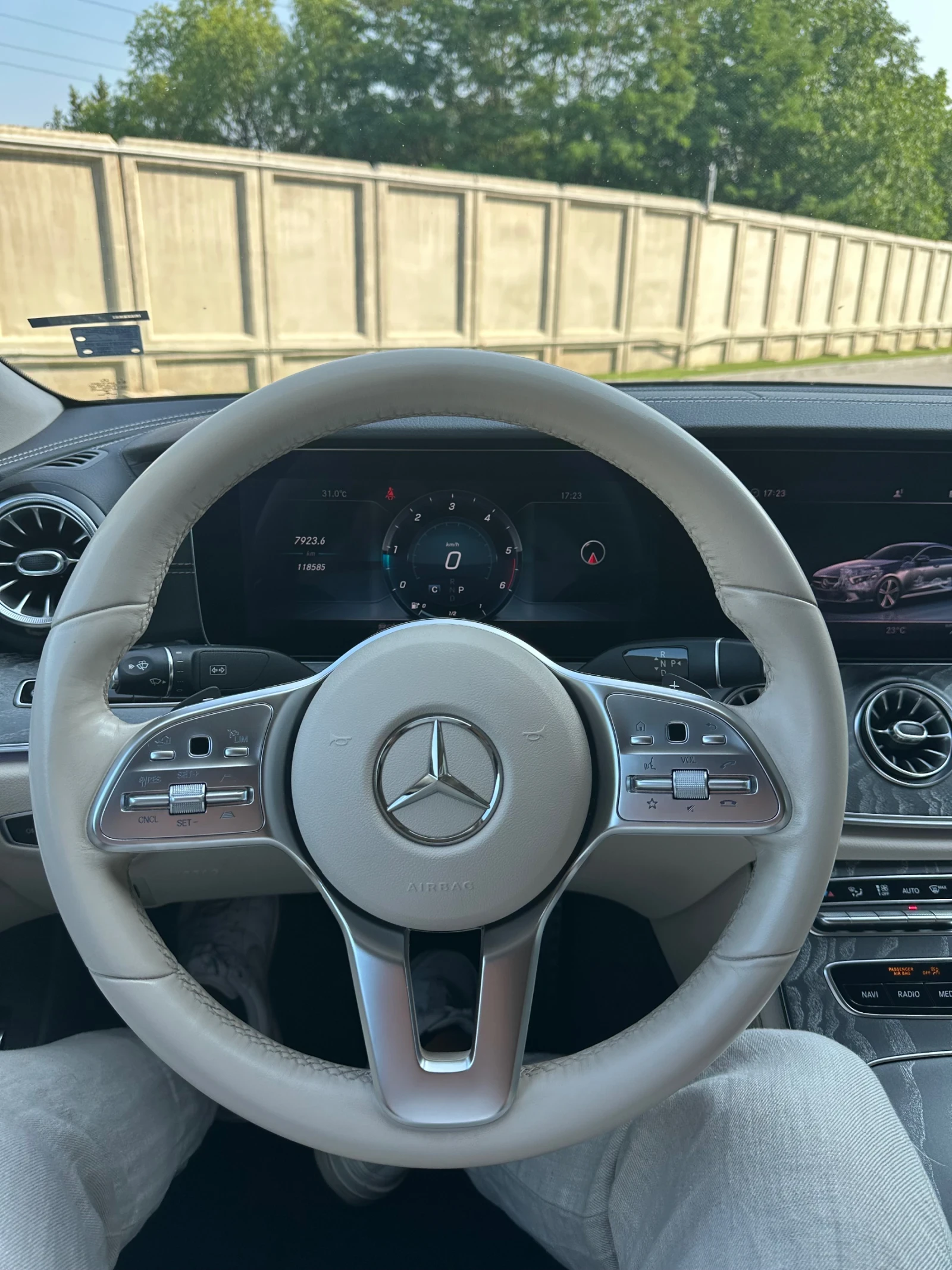 Mercedes-Benz CLS 350 4Matic, AMG/ масло на скоростна/ накладки - изображение 3