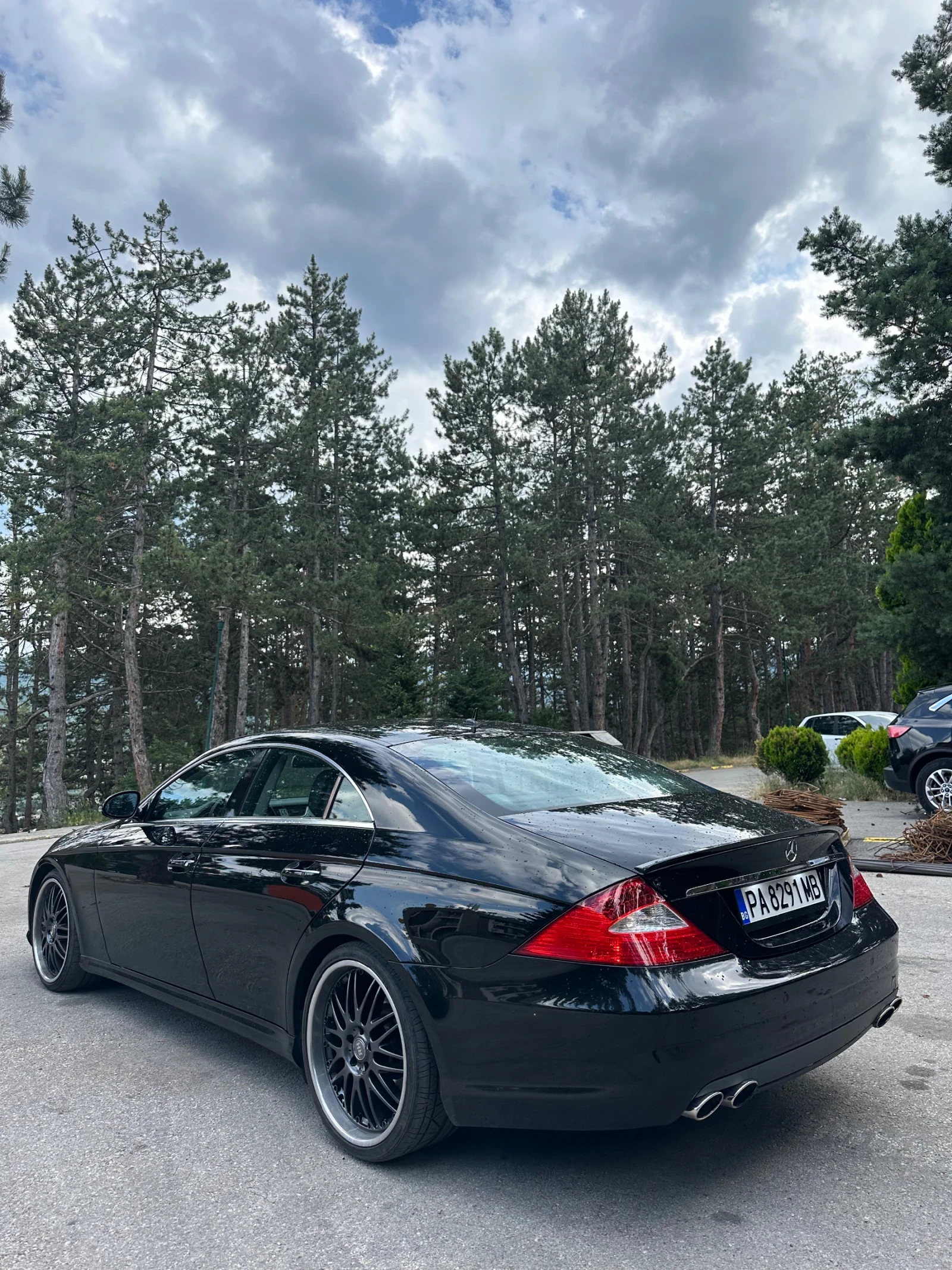 Mercedes-Benz CLS 550 Фабрично АМГ 5.5 - изображение 5