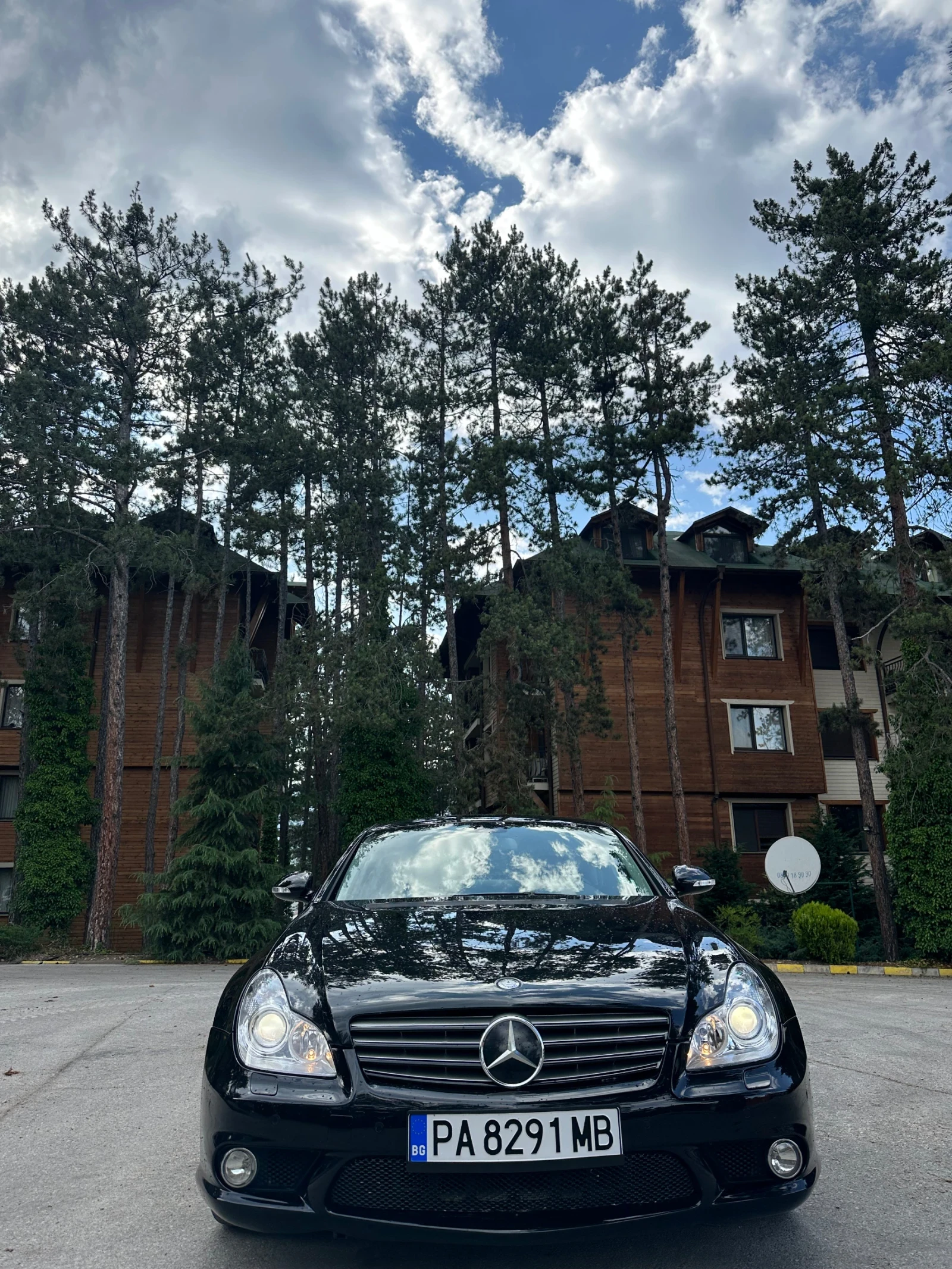 Mercedes-Benz CLS 550 Фабрично АМГ 5.5 - изображение 3