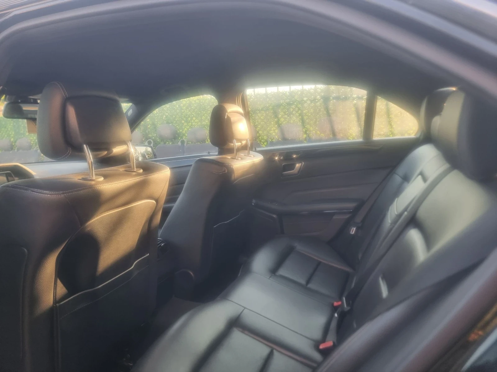 Mercedes-Benz E 250  - изображение 8