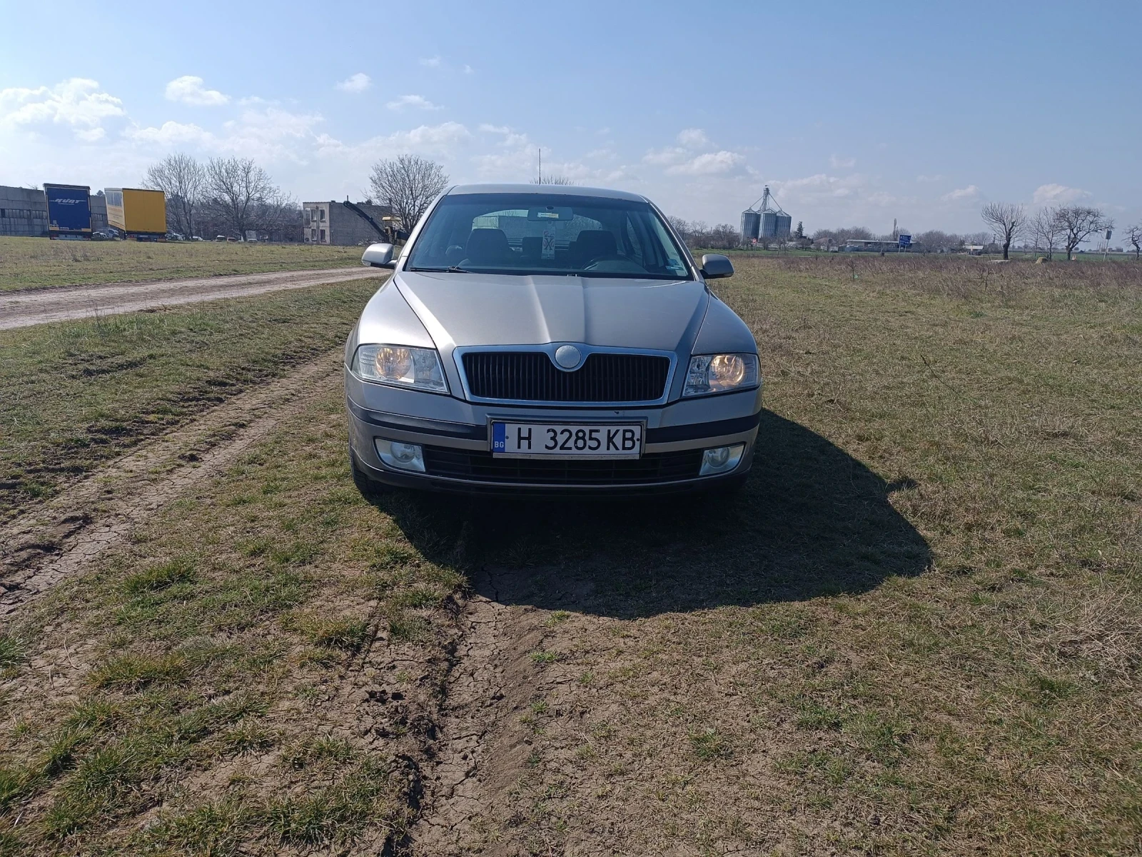 Skoda Octavia, снимка 6 - Автомобили и джипове - 52831082