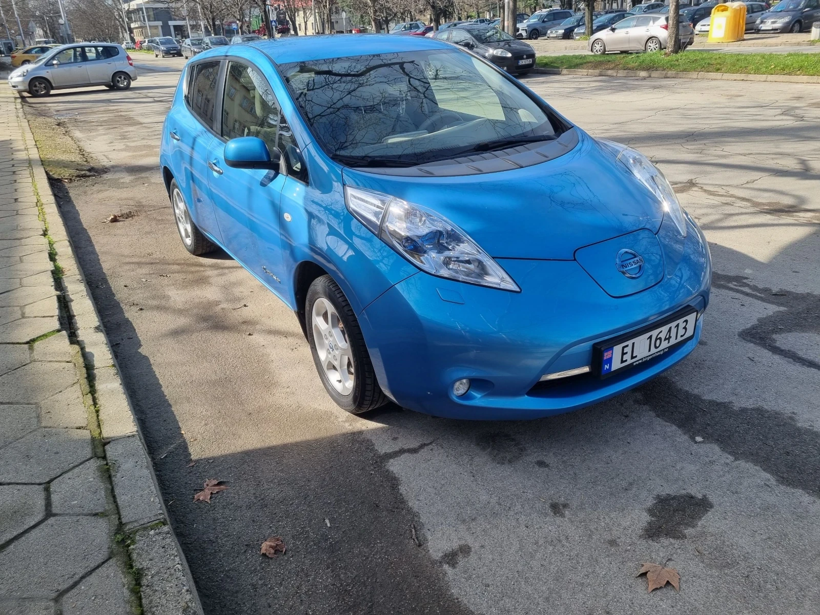 Nissan Leaf   - изображение 2