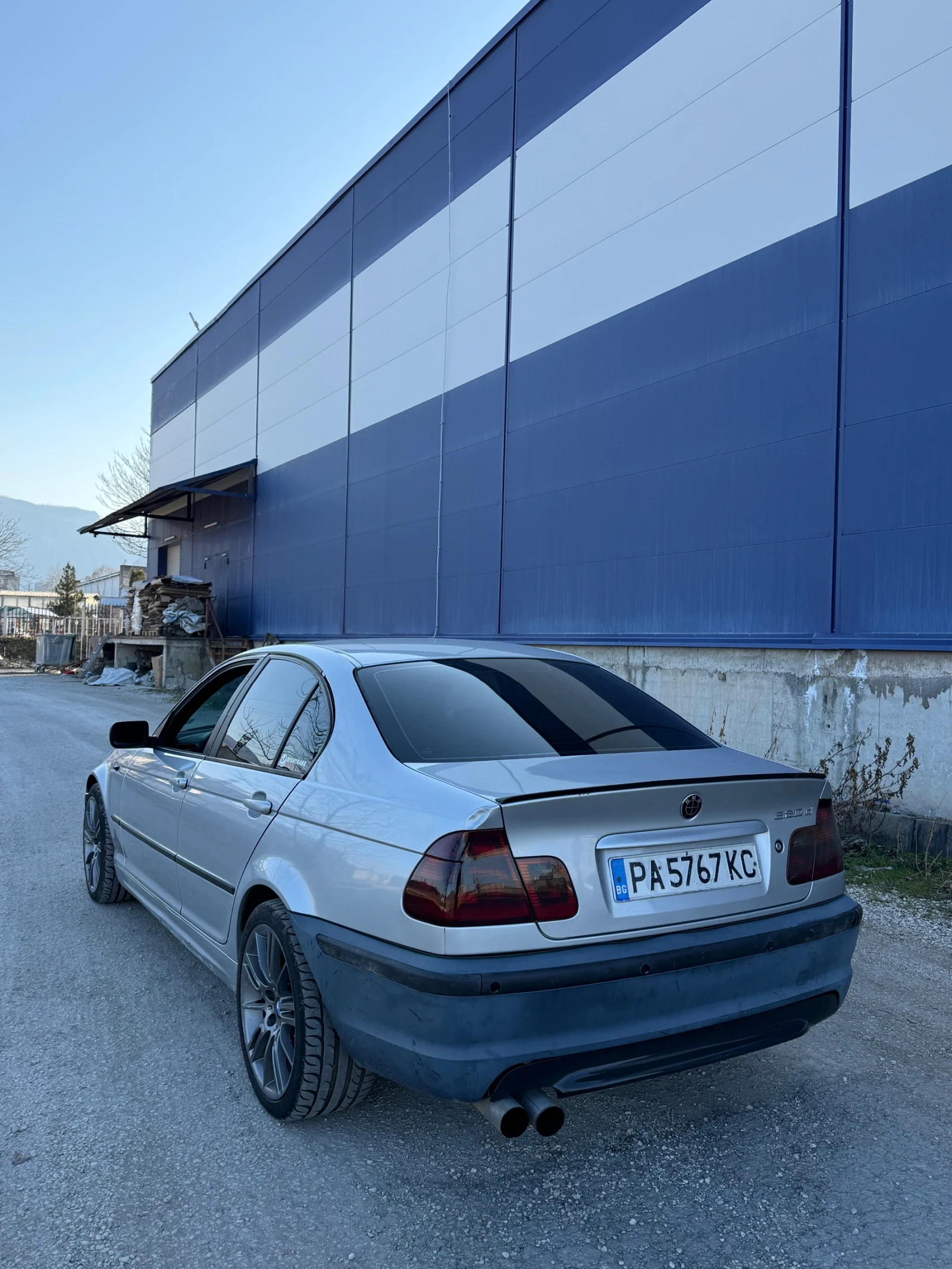 BMW 320, снимка 3 - Автомобили и джипове - 53800893