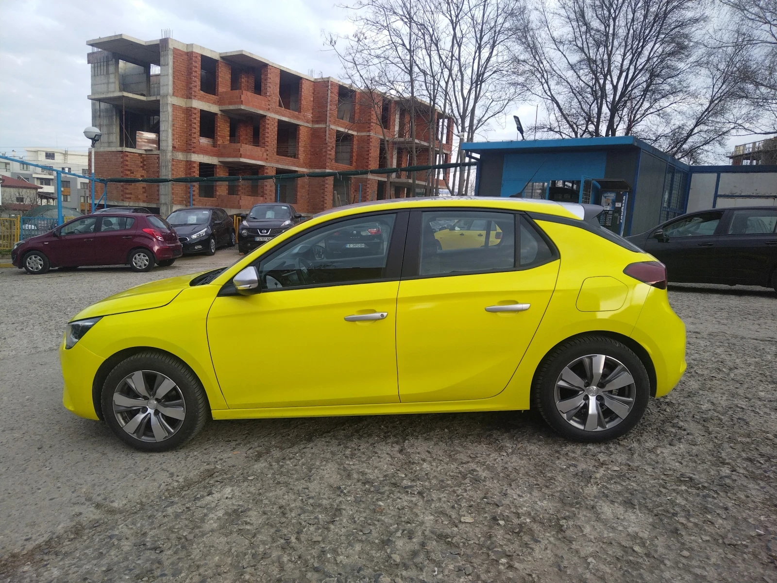 Opel Corsa 1.5, снимка 4 - Автомобили и джипове - 53879216