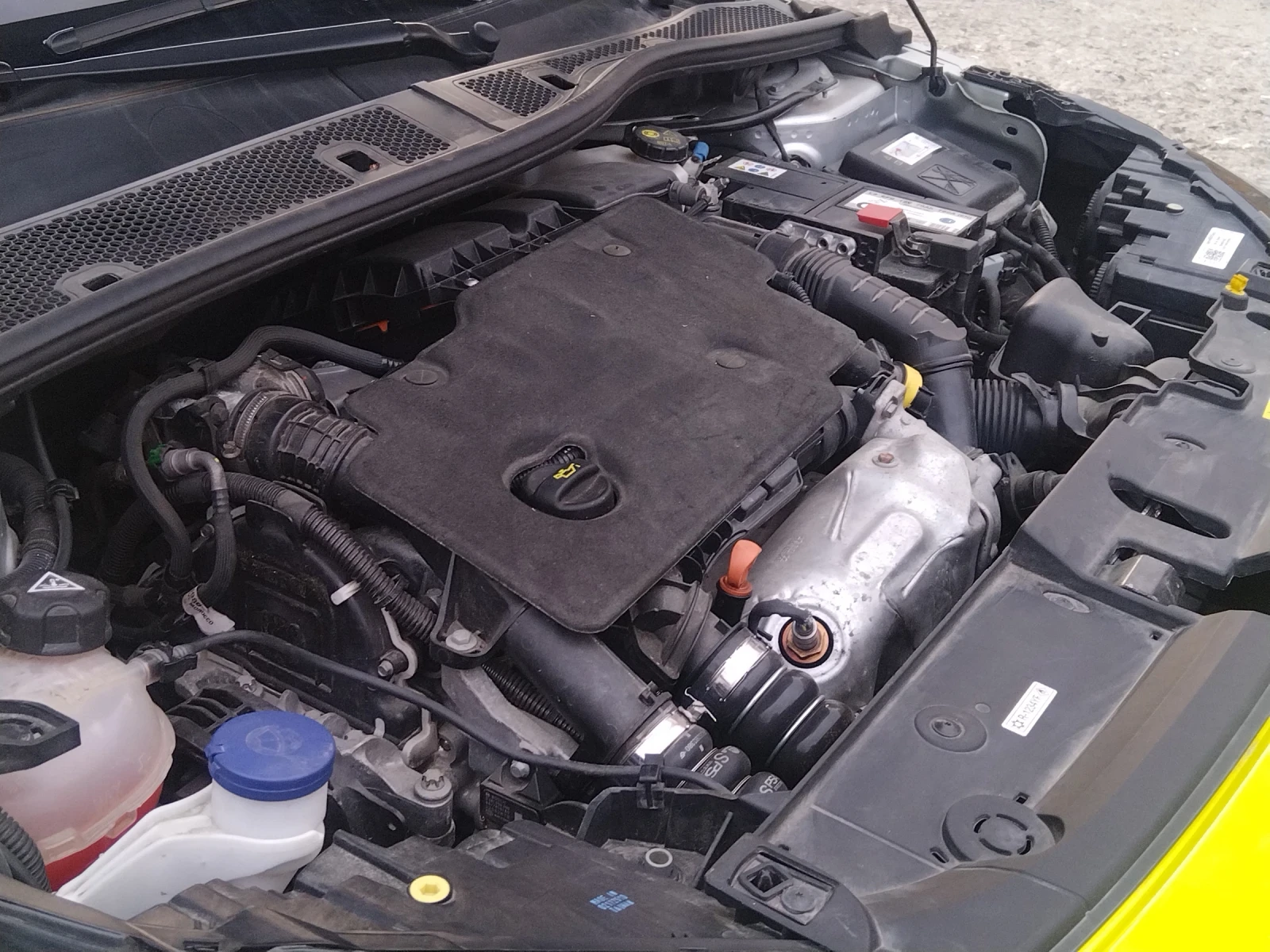 Opel Corsa 1.5, снимка 12 - Автомобили и джипове - 53879216