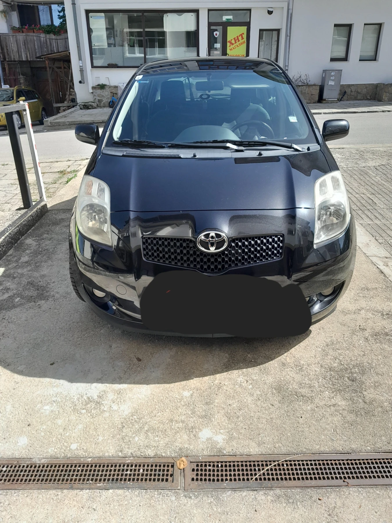 Toyota Yaris, снимка 10 - Автомобили и джипове - 54113633