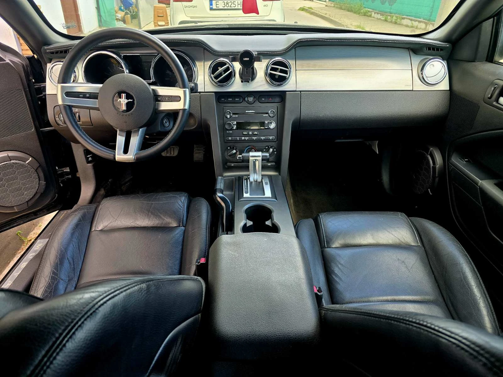 Ford Mustang, снимка 14 - Автомобили и джипове - 54344827