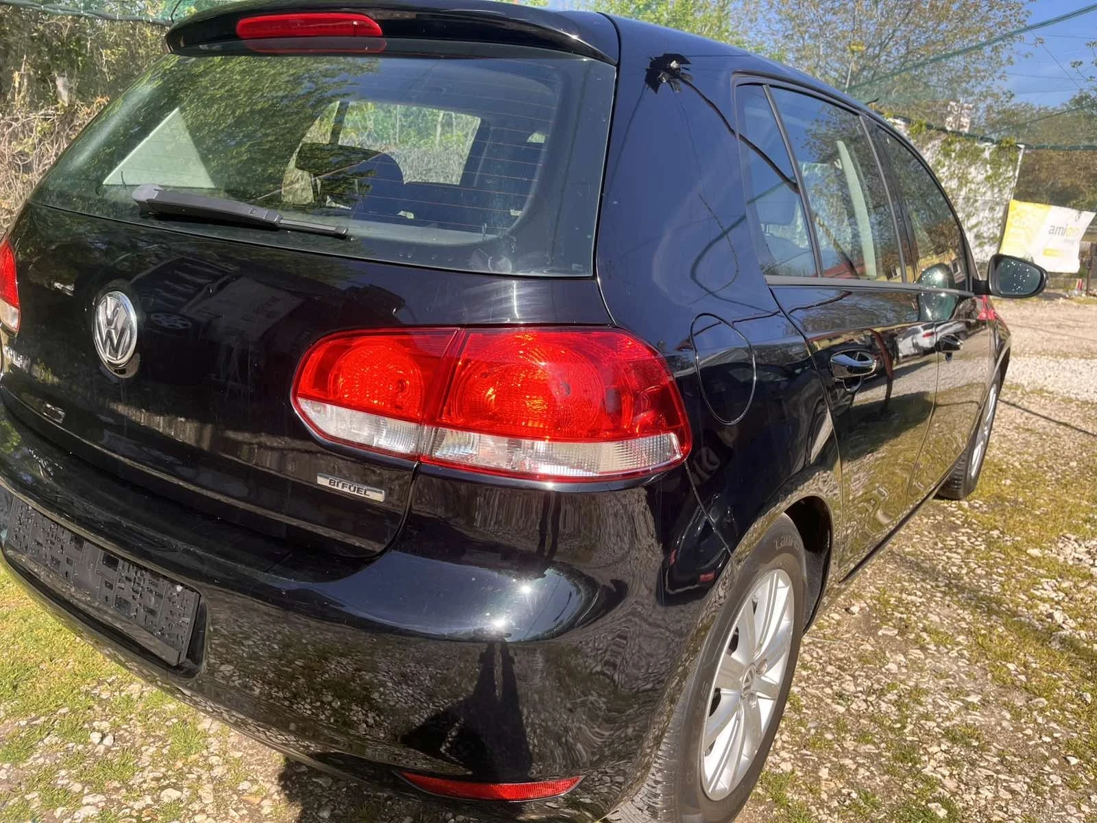 VW Golf 1, 6 АГУ, снимка 6 - Автомобили и джипове - 54378767