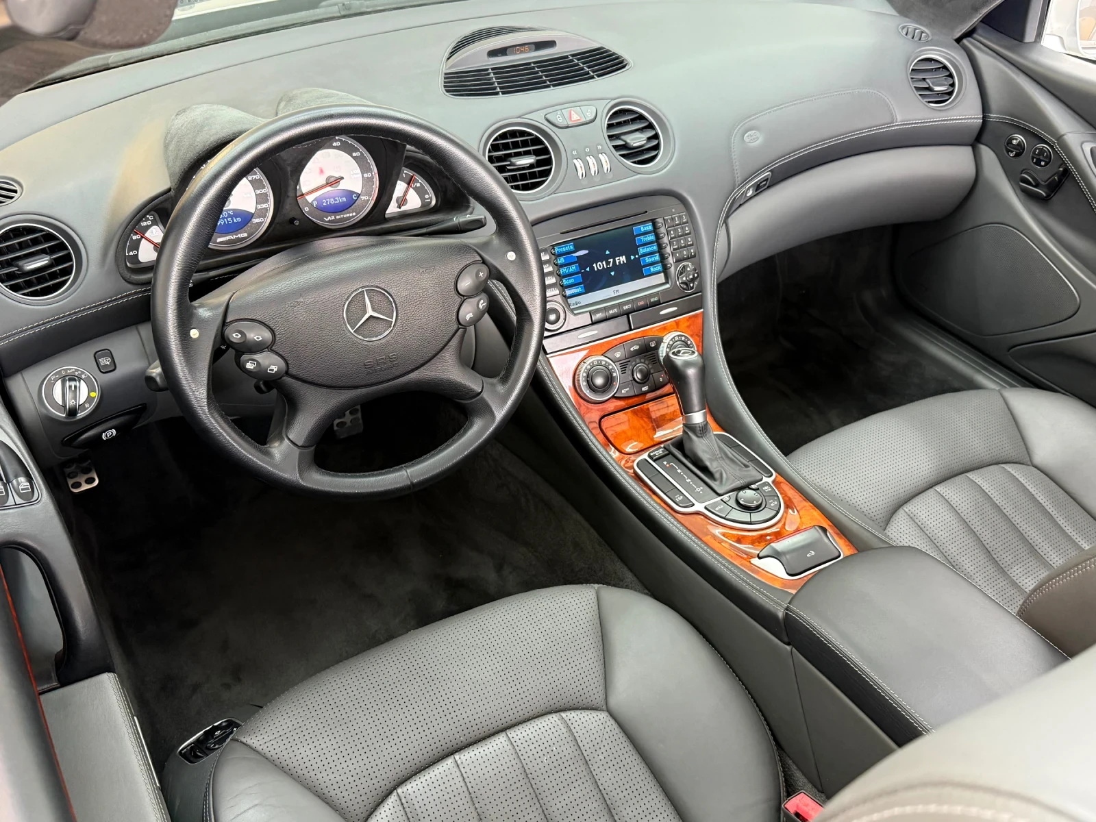 Mercedes-Benz SL 65 AMG V12Biturbo/612hp/Bose/1of900, снимка 8 - Автомобили и джипове - 54857297