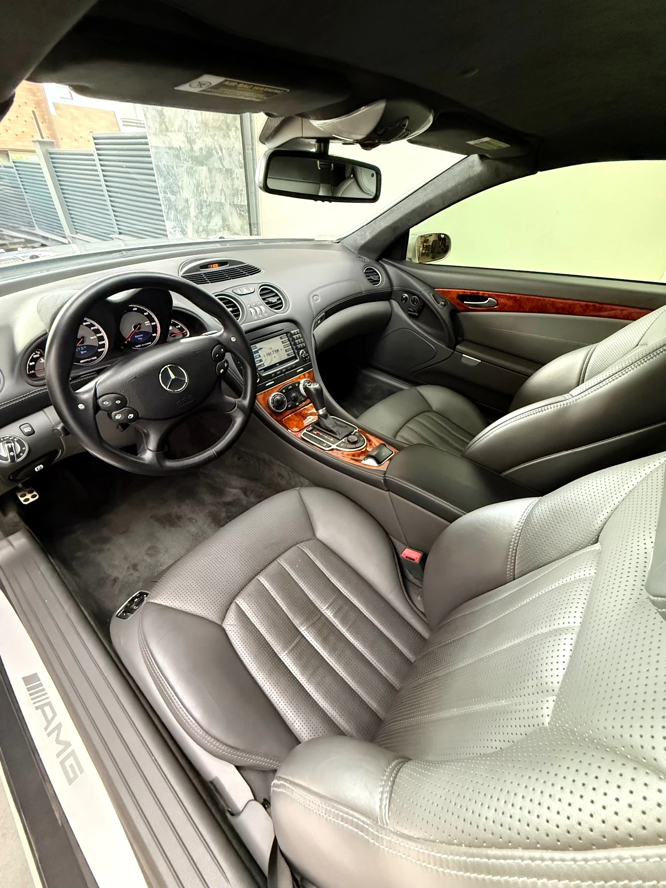 Mercedes-Benz SL 65 AMG V12Biturbo/612hp/Bose/1of900, снимка 7 - Автомобили и джипове - 54857297