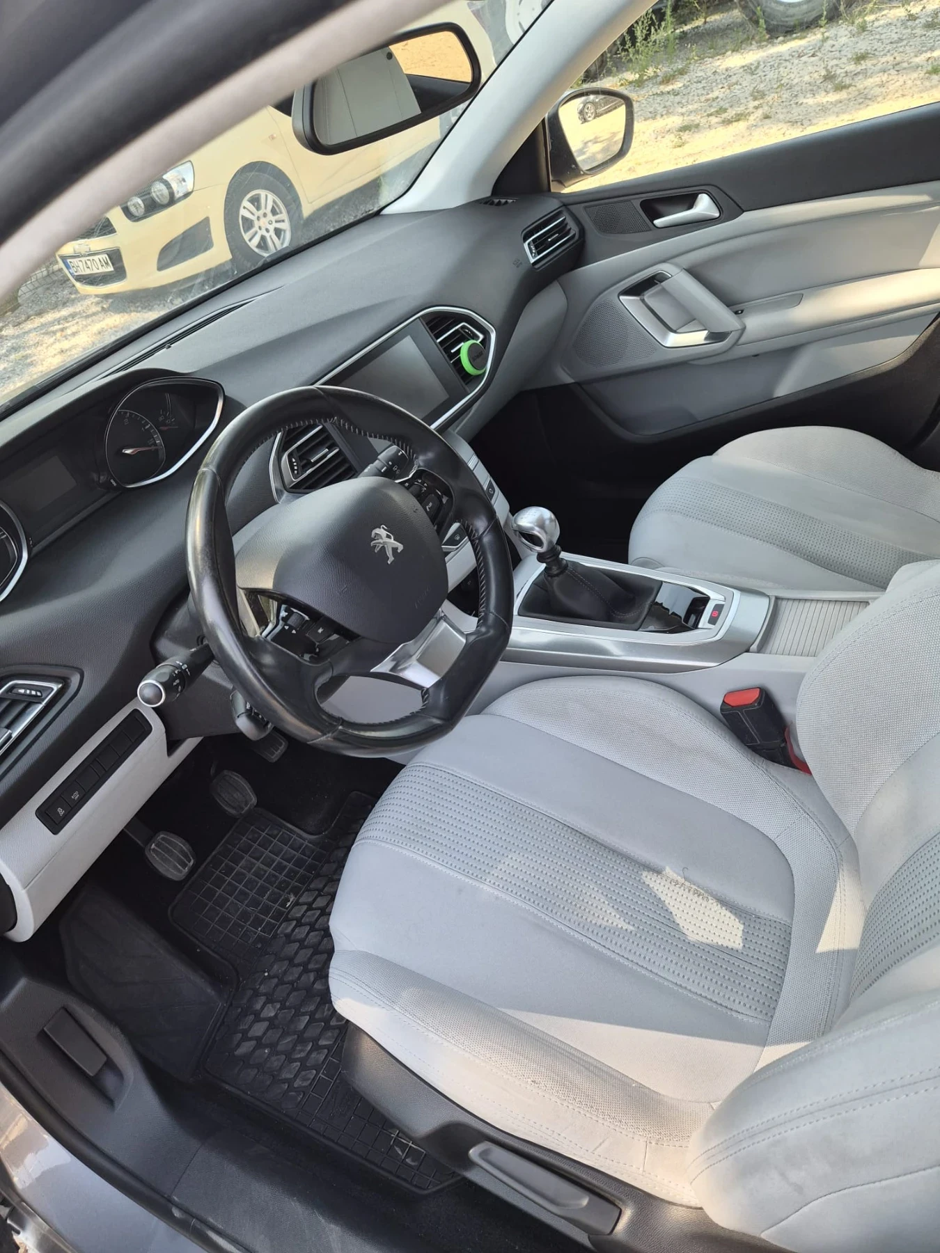 Peugeot 308 SW 1.6 HDi | Mobile.bg � ����������� 7