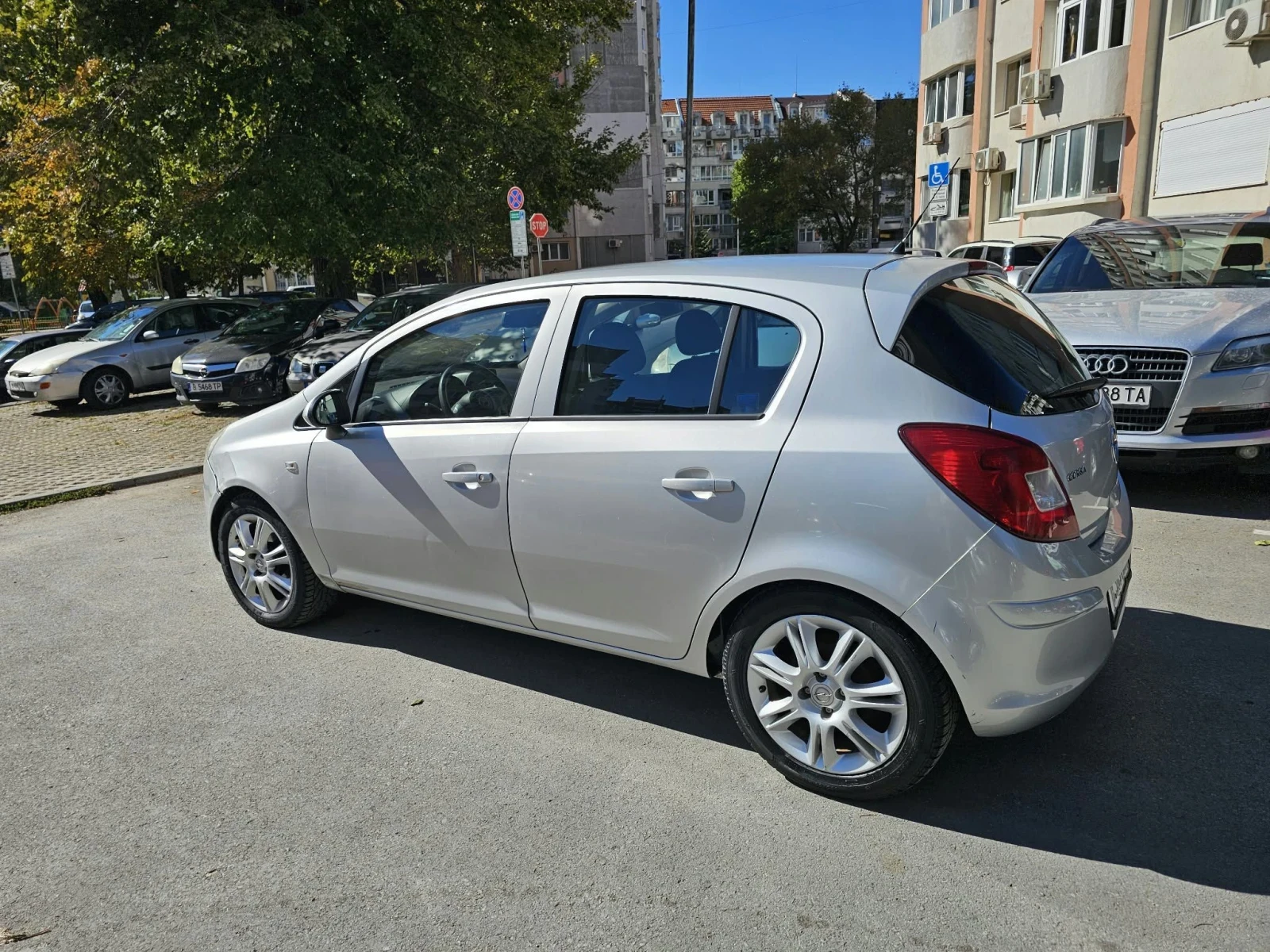 Opel Corsa, снимка 4 - Автомобили и джипове - 56729052