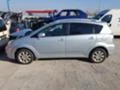 Toyota Corolla verso 2.2D4D-тип 2AD-FTV, снимка 1