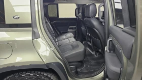 Land Rover Defender D240* ЛЮК* 360* ПОДГРЕВ ВОЛАН* BLIND SPOT* КРАЙНА , снимка 11
