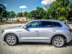 VW Touareg - 37000 € / 72365.71 лв. - 49747032 4