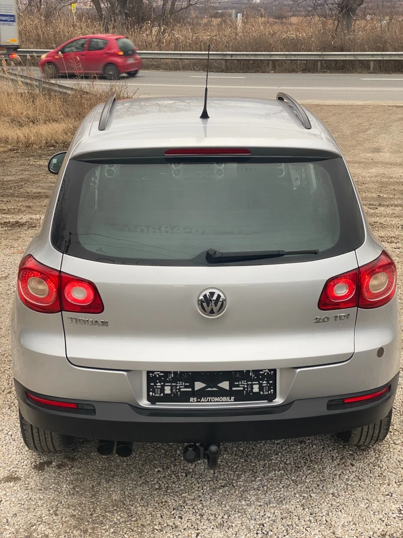 VW Tiguan 2.0TDI-140кс-4х4-НАВИ-147500км-УНИКАЛНО СЪСТОЯНИЕ, снимка 7 - Автомобили и джипове - 48321779