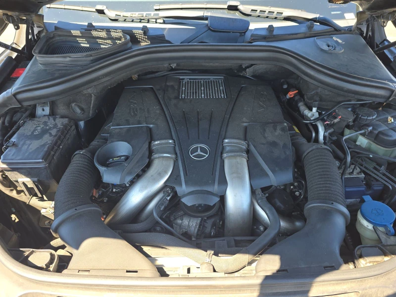 Mercedes-Benz ML 500 AMG* PACK* HARMON* KARDON* ПОДГРЕВ* ОБДУХВАНЕ* МАС, снимка 16 - Автомобили и джипове - 52699689