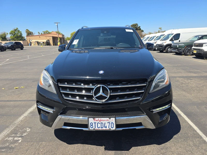 Mercedes-Benz ML 500 AMG* PACK* HARMON* KARDON* ПОДГРЕВ* ОБДУХВАНЕ* МАС, снимка 5 - Автомобили и джипове - 52699689