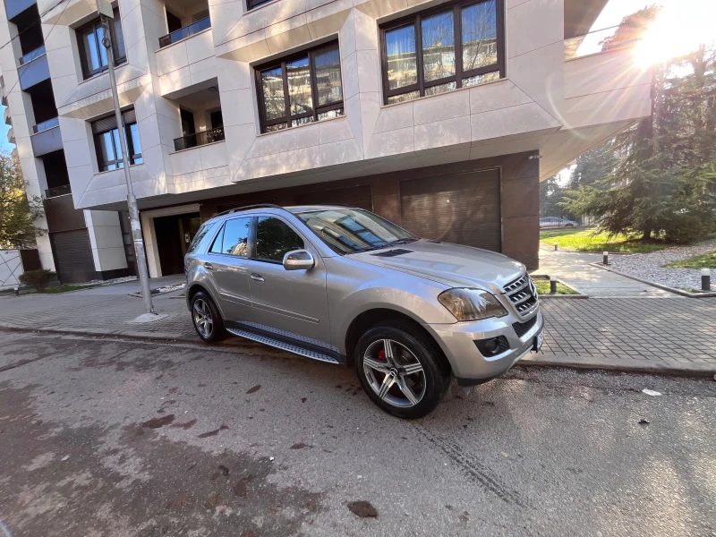 Mercedes-Benz ML 320 Facelift/Amg/Sport/Exclusive/Euro5B/ЧистоНова, снимка 2 - Автомобили и джипове - 52500424