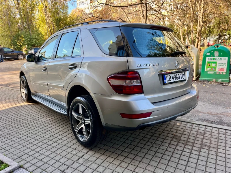 Mercedes-Benz ML 320 Facelift/Amg/Sport/Exclusive/Euro5B/ЧистоНова, снимка 9 - Автомобили и джипове - 52500424