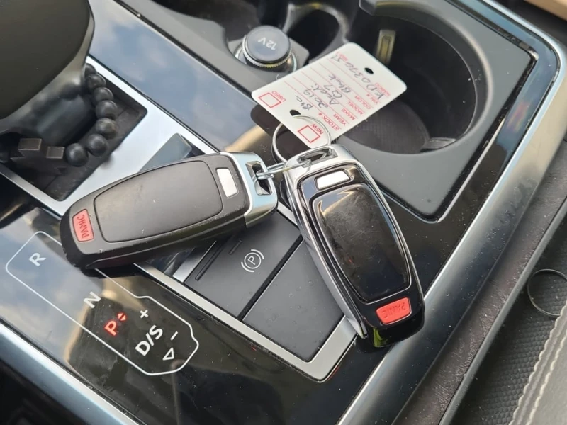 Audi Q8 PROGRESSIV  CARFAX, снимка 8 - Автомобили и джипове - 52662386