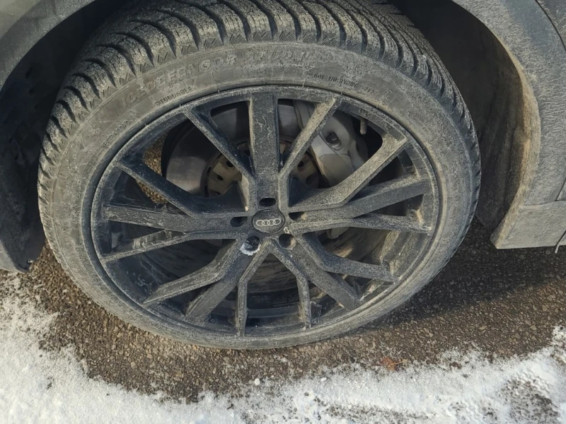 Audi Q8 PROGRESSIV  CARFAX, снимка 6 - Автомобили и джипове - 52662386