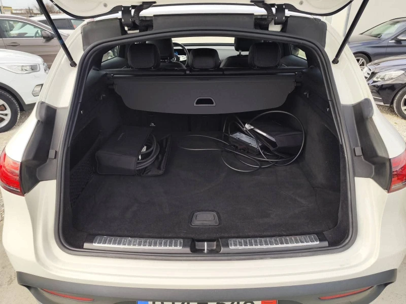 Mercedes-Benz EQC 400* * * AMG* * * 4X4, снимка 14 - Автомобили и джипове - 52776274