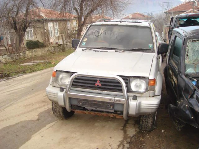 Mitsubishi Pajero 2.5TDI, снимка 2 - Автомобили и джипове - 46833927