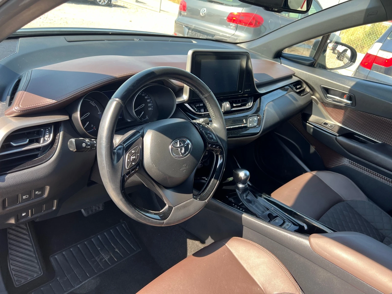 Toyota C-HR 1.8 HYBRID(КАТО НОВА) - изображение 9