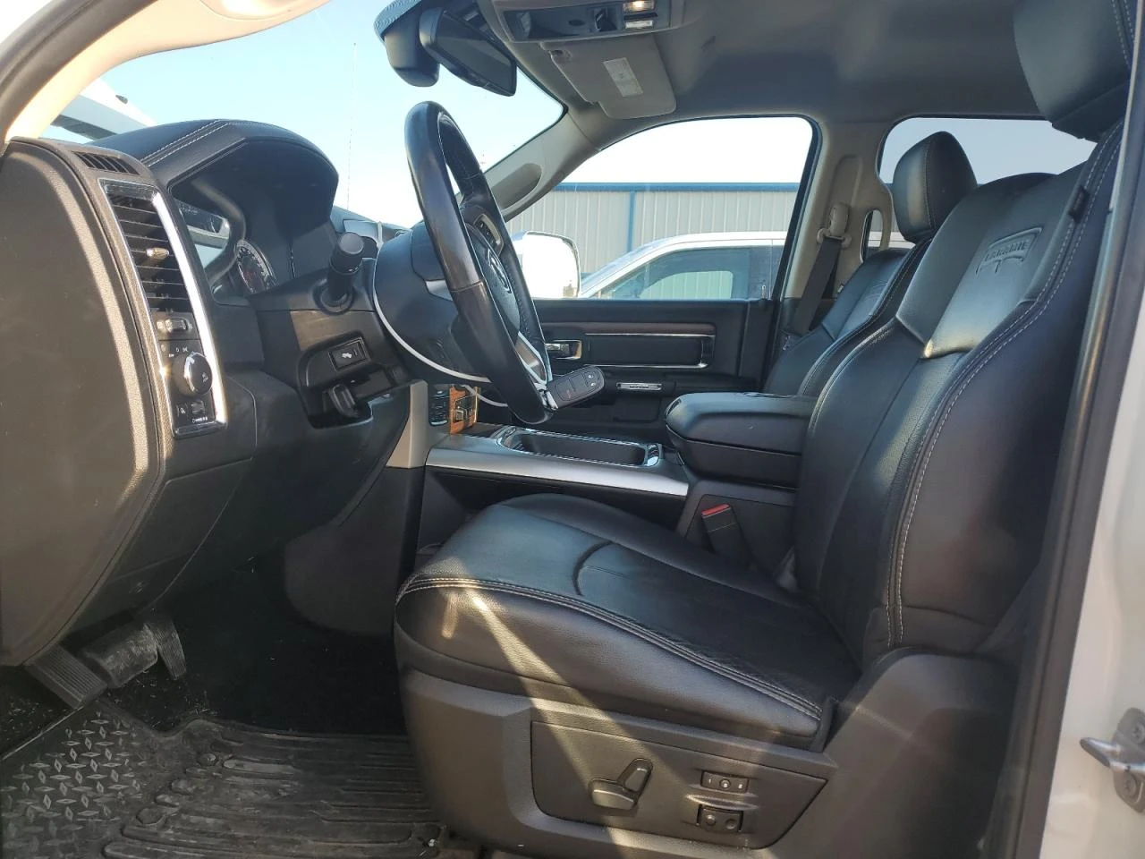 Dodge RAM 1500 LARAMIE* ALPINE* ОБДУХВАНЕ* КАМЕРА* КЛИП НА ДВИГАТ - изображение 7