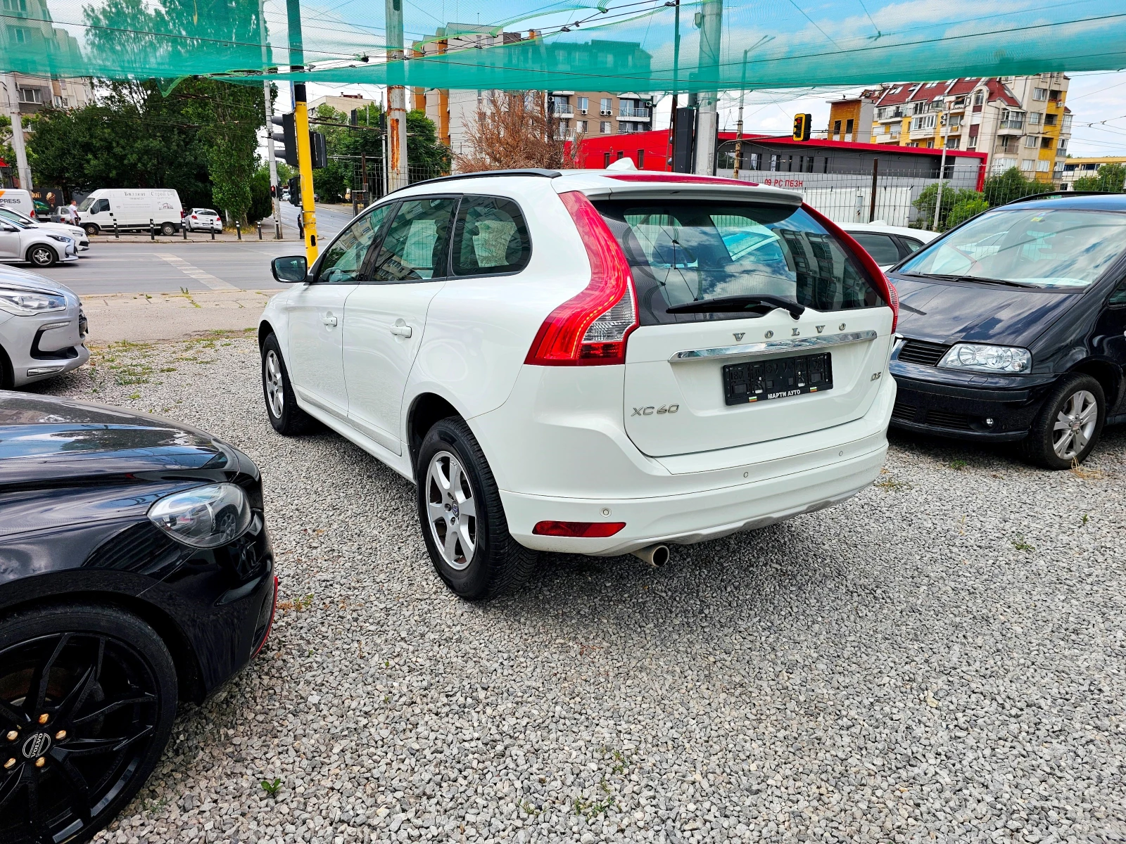 Volvo XC60 2.0D-136kc-177000km - изображение 8