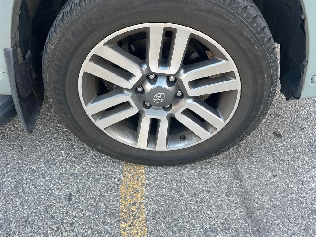 Toyota 4runner * 4WD * CARFAX * БЕЗ ПЪРВОНАЧАЛНА ВНОСКА - изображение 7