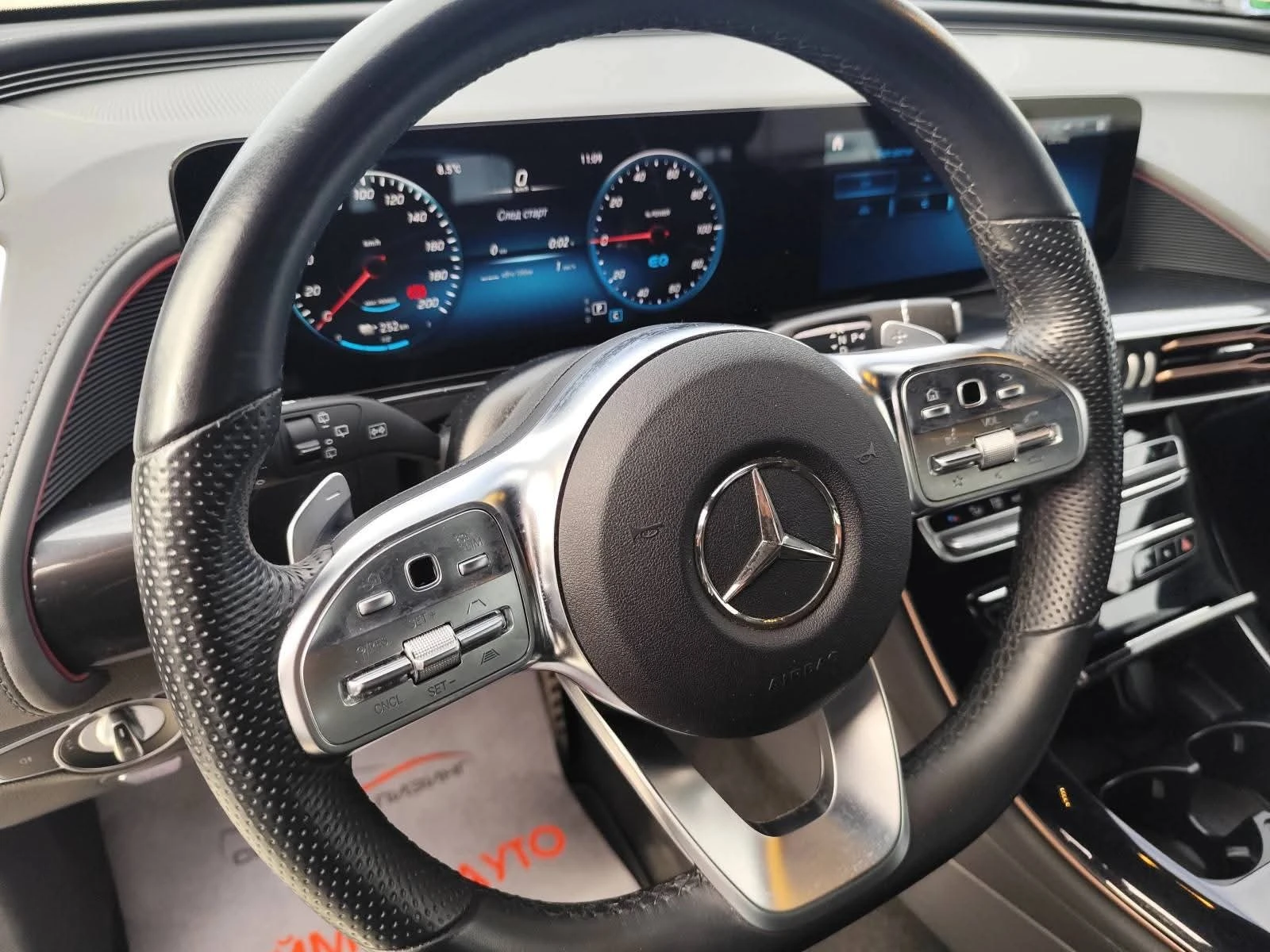 Mercedes-Benz EQC 400* * * AMG* * * 4X4 - изображение 4