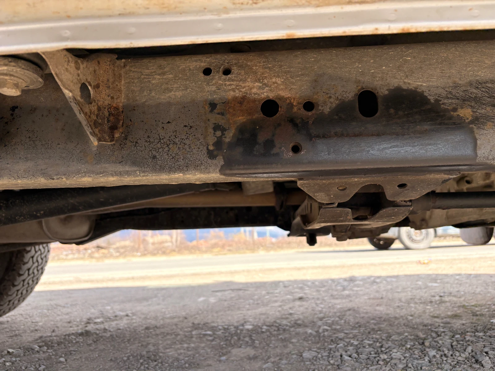 Nissan Terrano, снимка 7 - Автомобили и джипове - 53755400