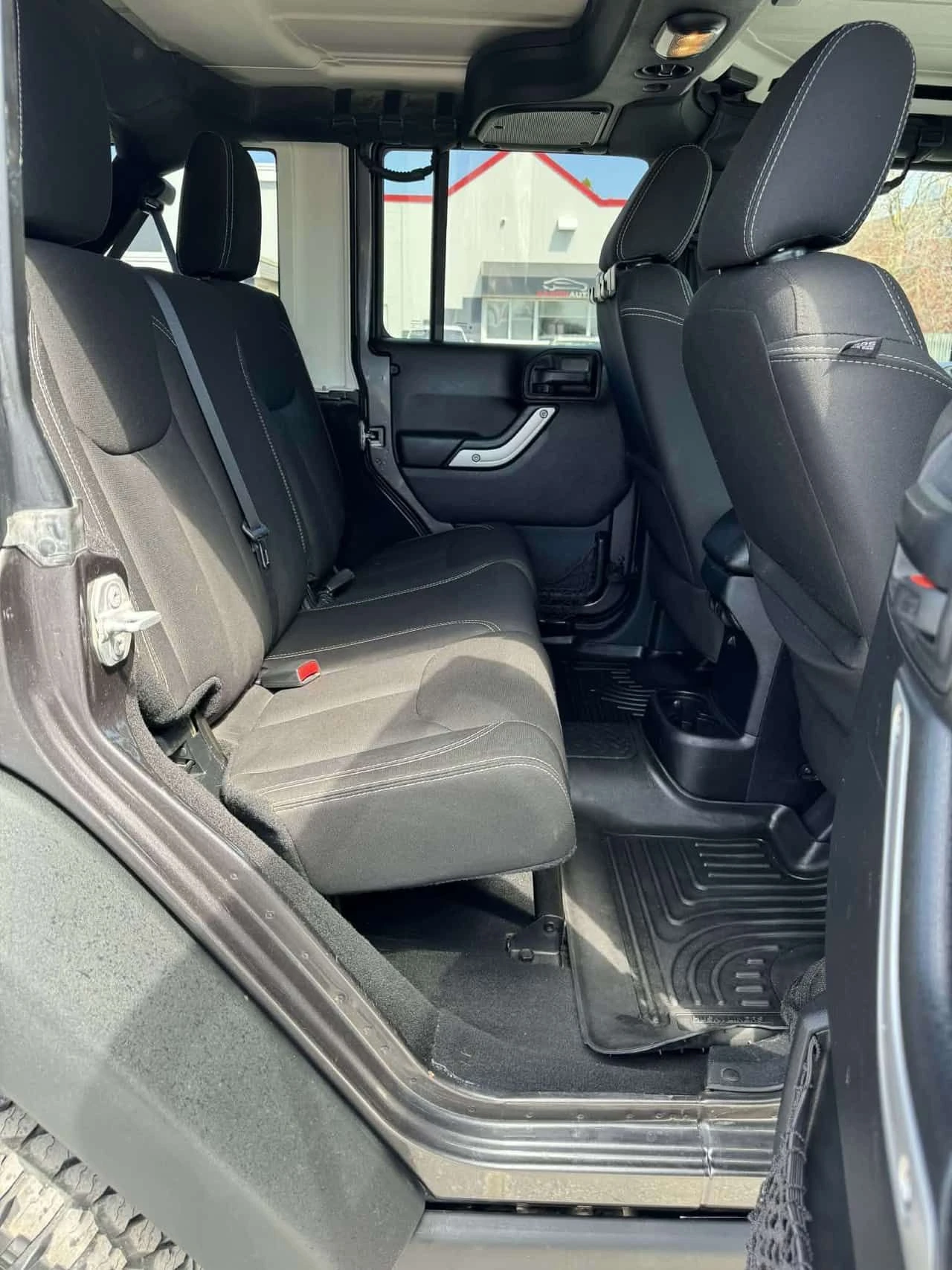 Jeep Wrangler Rubicon /CARFAX/�������/4�4 | Mobile.bg � ����������� 13