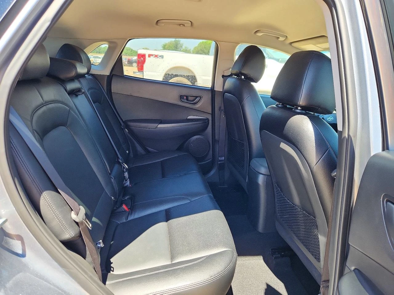 Hyundai Kona 2.0l Sel, снимка 11 - Автомобили и джипове - 55092364