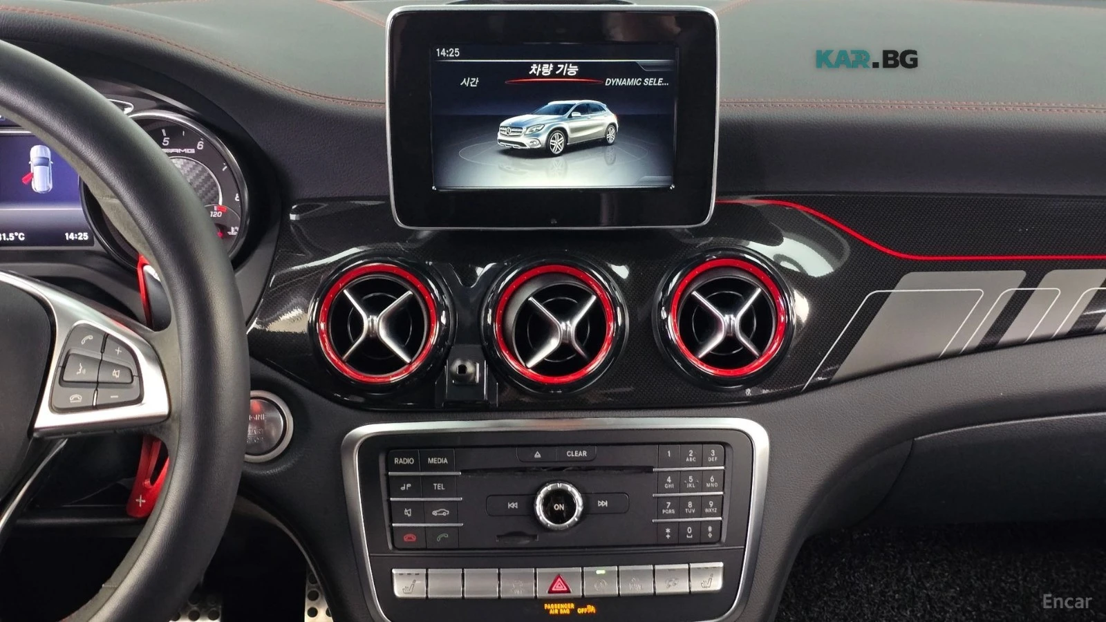 Mercedes-Benz GLA 45 AMG 4MATIC* КОЖА* ПОДГРЕВ* ПАНО* КАМЕРА, снимка 12 - Автомобили и джипове - 55952642