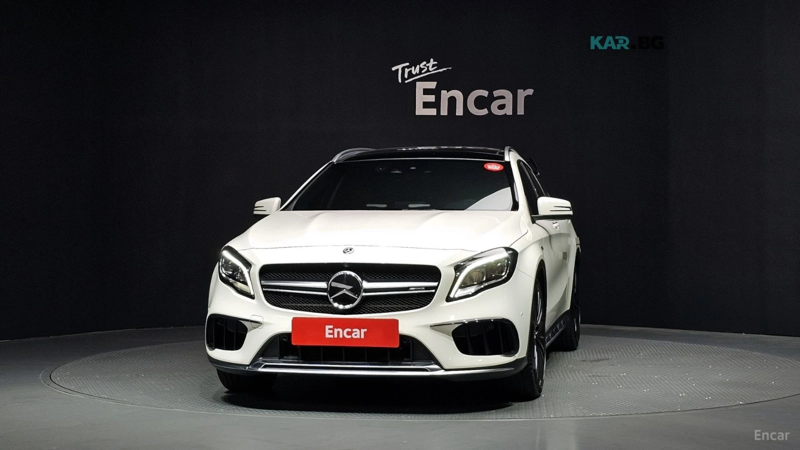 Mercedes-Benz GLA 45 AMG 4MATIC* КОЖА* ПОДГРЕВ* ПАНО* КАМЕРА, снимка 3 - Автомобили и джипове - 55952642