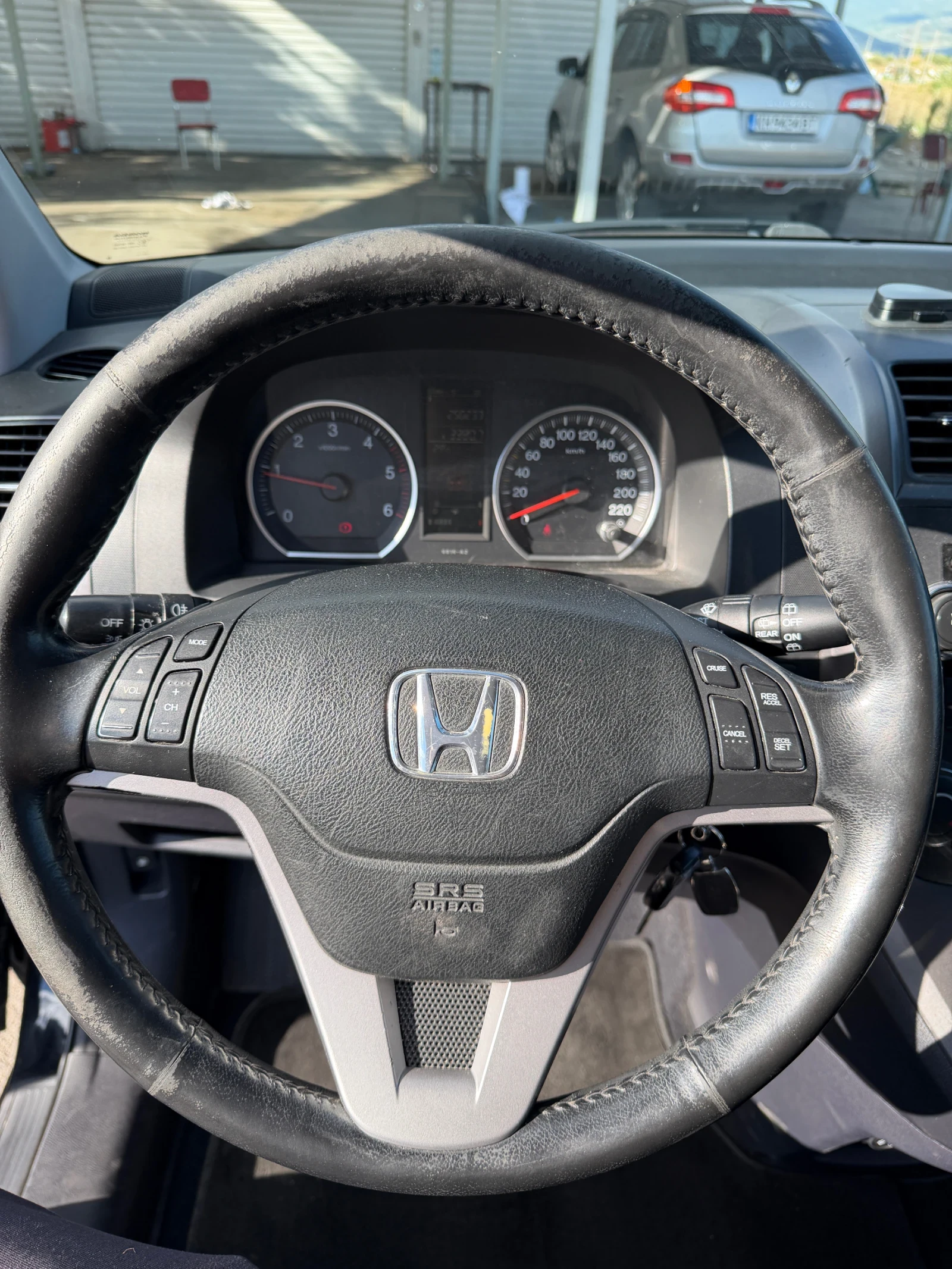 Honda Cr-v 2.2 140к.с 4х4, снимка 11 - Автомобили и джипове - 56134609