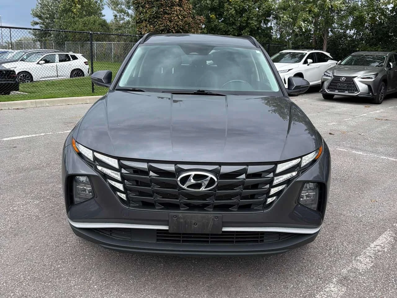 Hyundai Tucson * Preferred * АВТОКРЕДИТ * ОТ ПРЕДСТАВИТЕЛСТВО, снимка 2 - Автомобили и джипове - 56270284