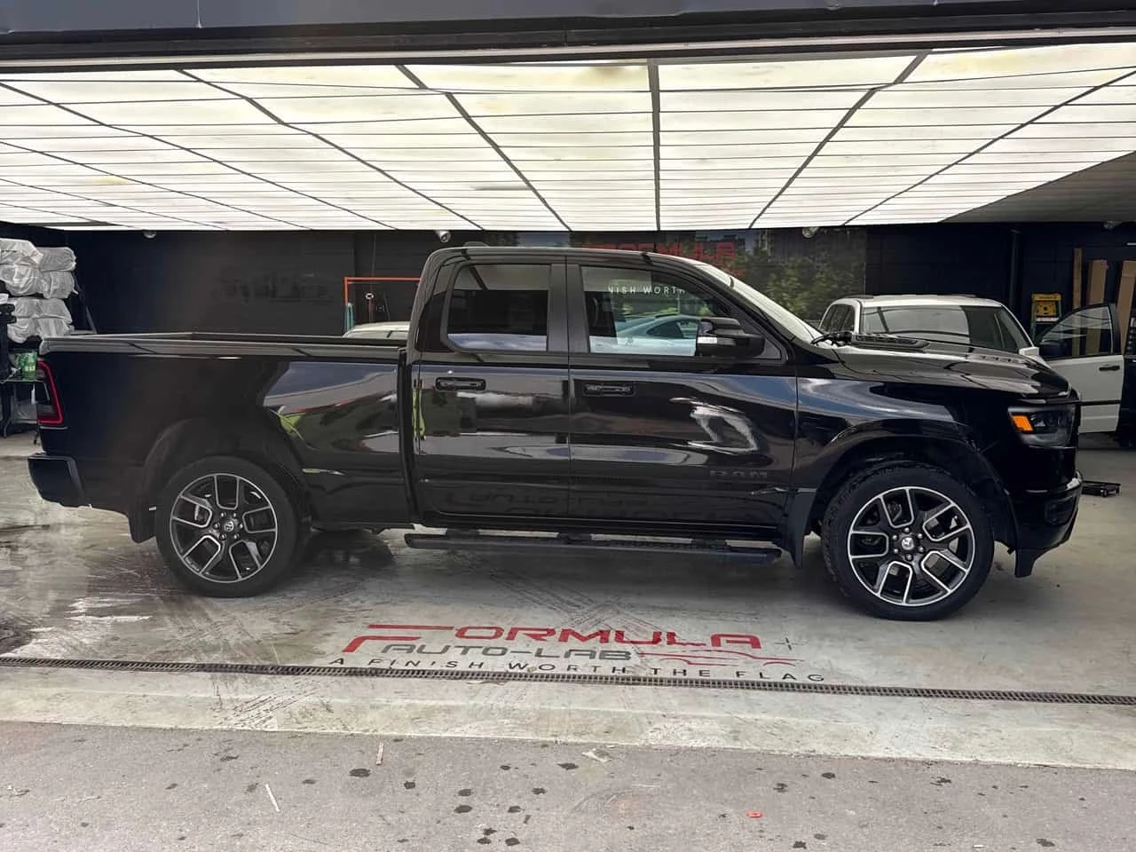 Dodge RAM 1500  Sport / Carfax / ����������  | Mobile.bg � ����������� 3