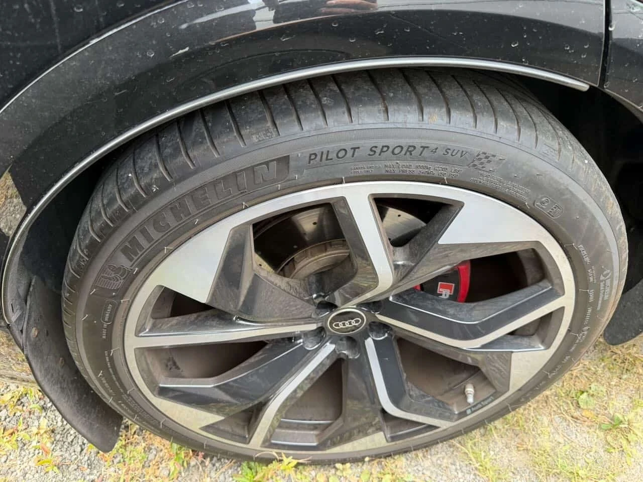 Audi RSQ8 * 4.0 TFSI quattro * CARFAX *  | Mobile.bg � ����������� 7